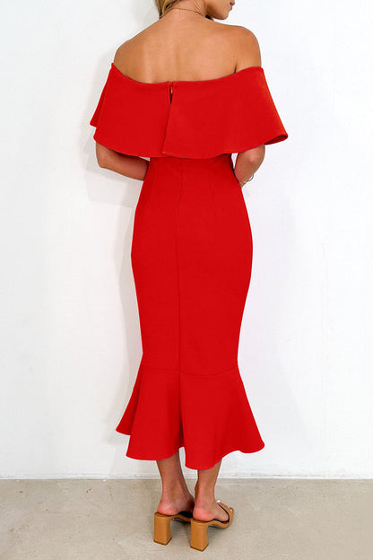 Gracefully Styled Dress for Any Occasion