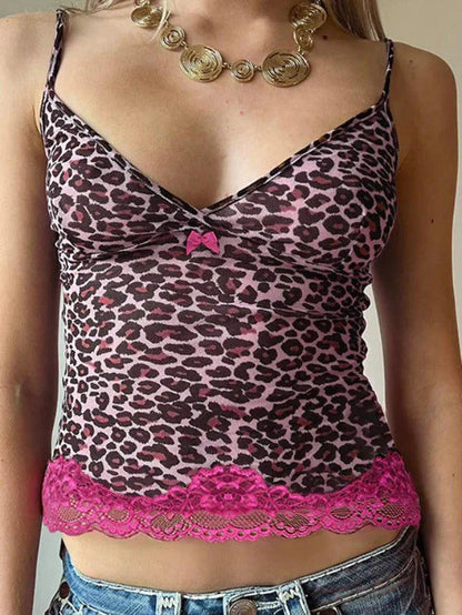 Effortlessly Elegant Top with a Timeless Design