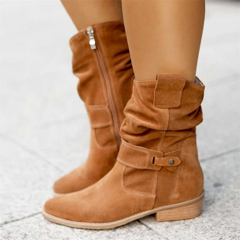 Effortlessly Elegant Shoes with a Timeless Design