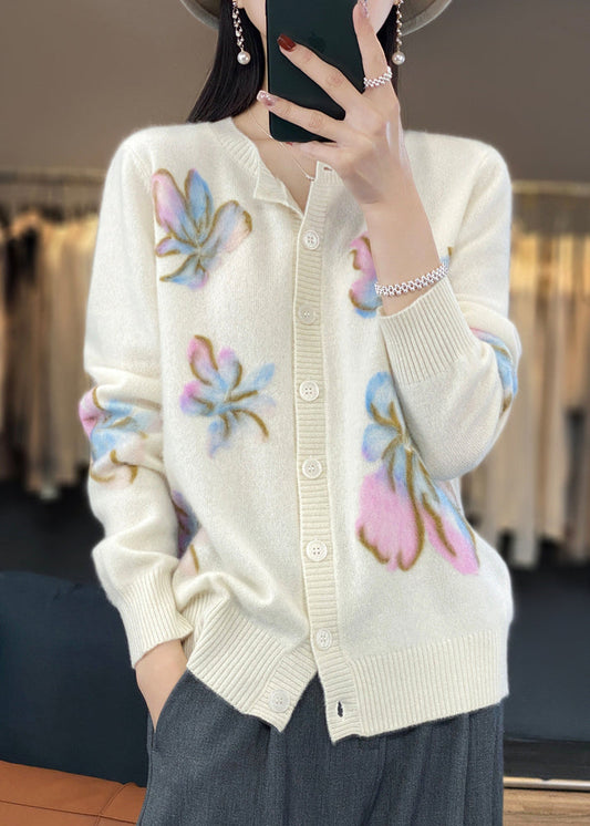 Sophisticated Coat with a Clean Classic Look