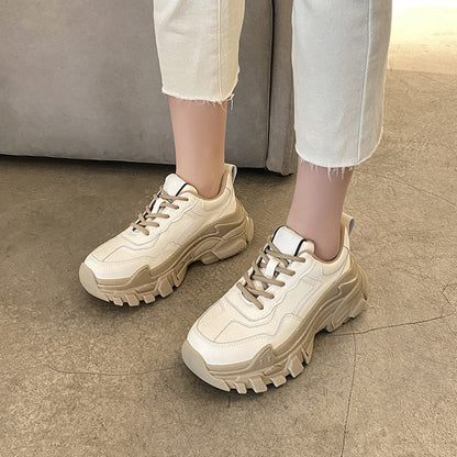 Polished Sneakers with an Effortless Classic Look