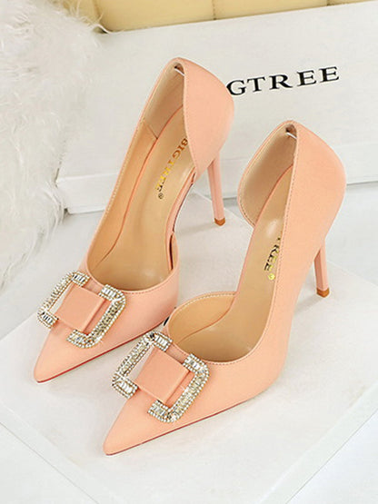Elegantly Styled Garment for Everyday Wear