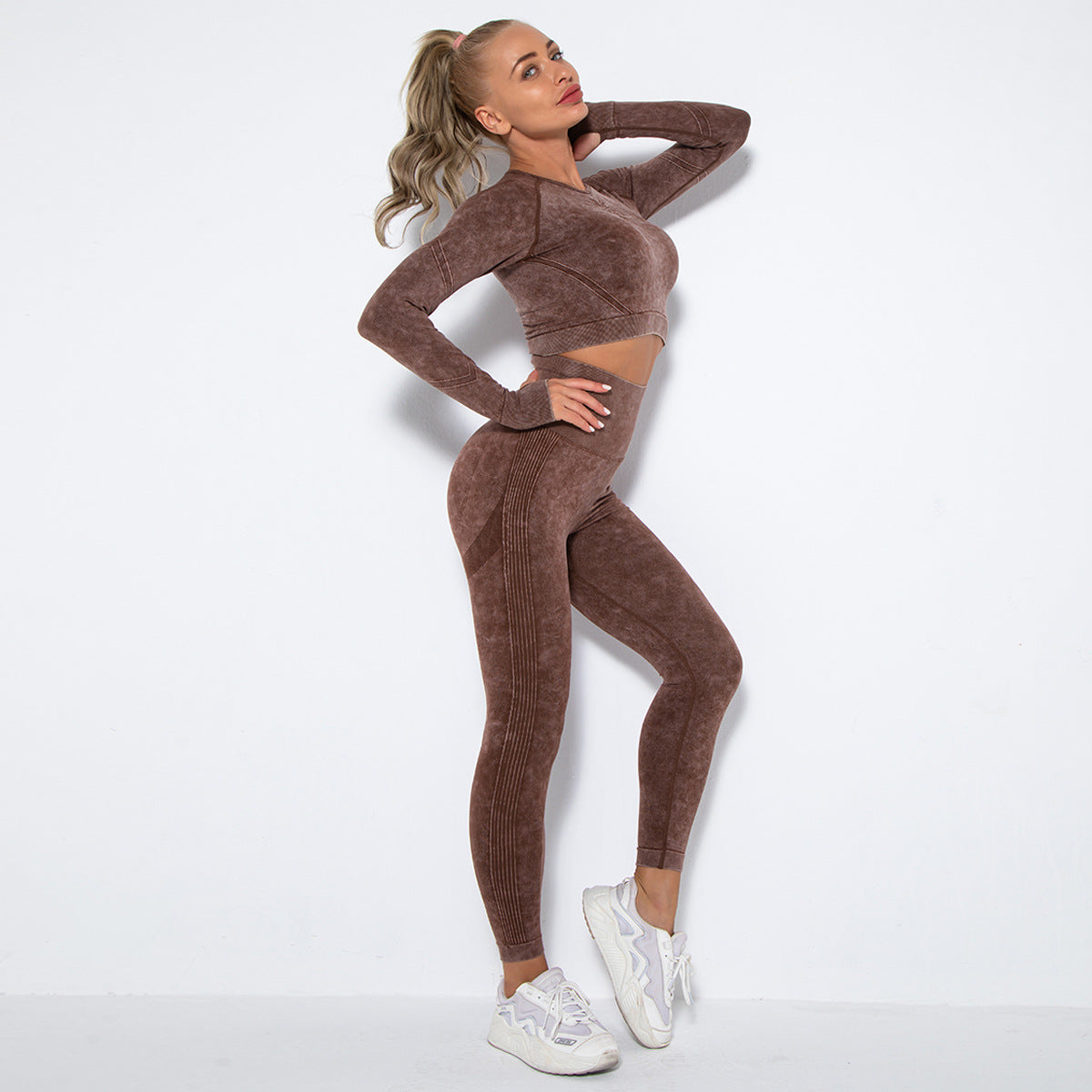 Gracefully Styled Pants for Any Occasion