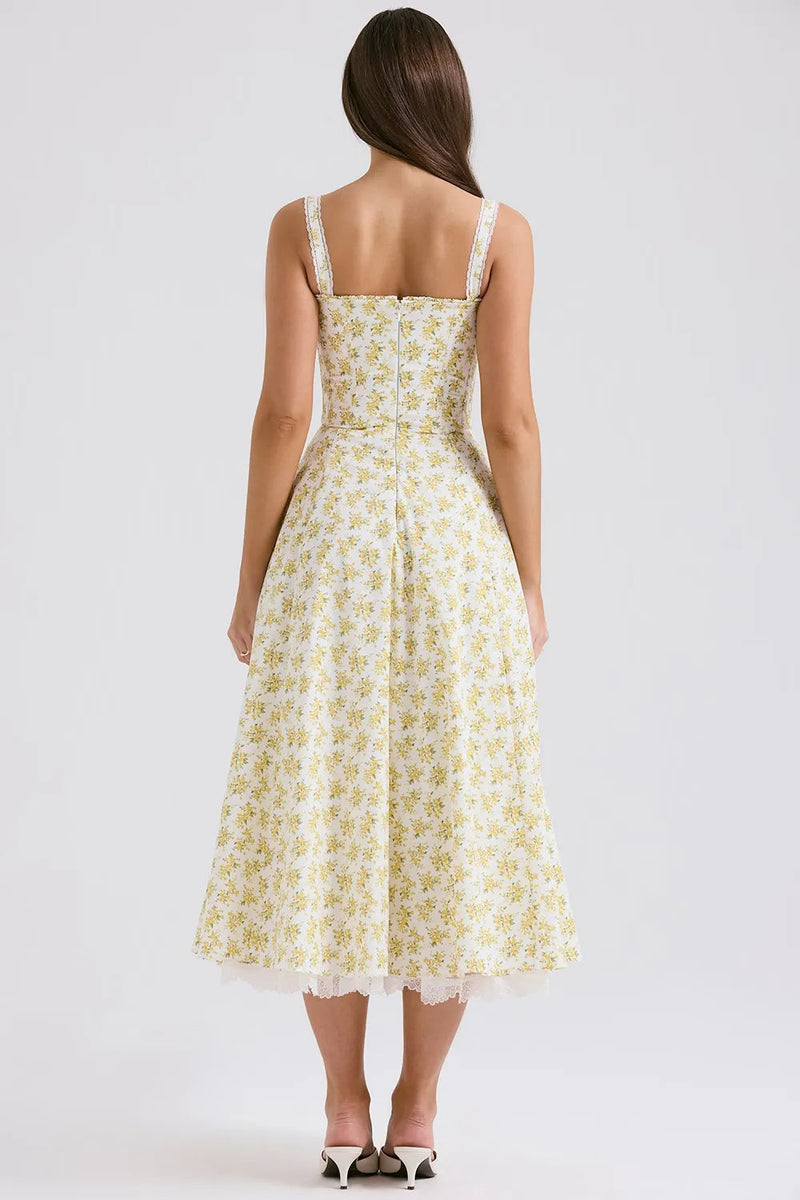 Gracefully Styled Garment for Any Occasion
