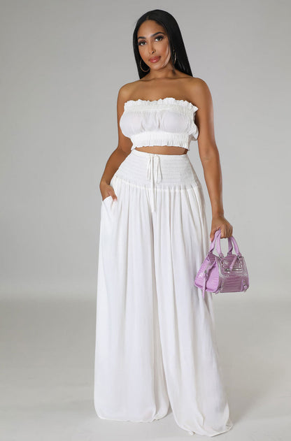 Sophisticated Garment with a Clean Classic Look
