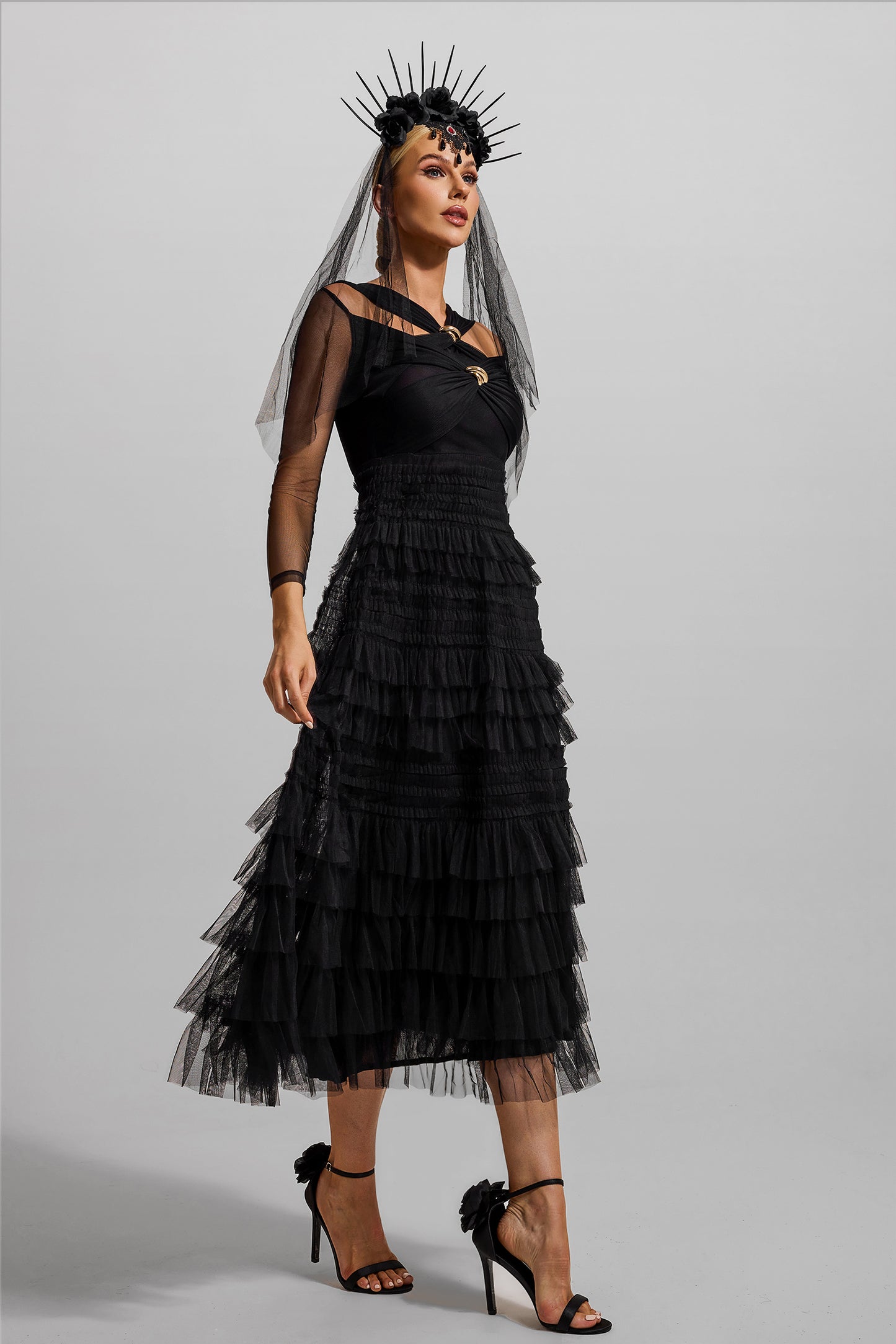 Classic Vintage Dress with a Flattering Fit