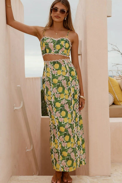 Beautifully Finished Garment in a Timeless Design
