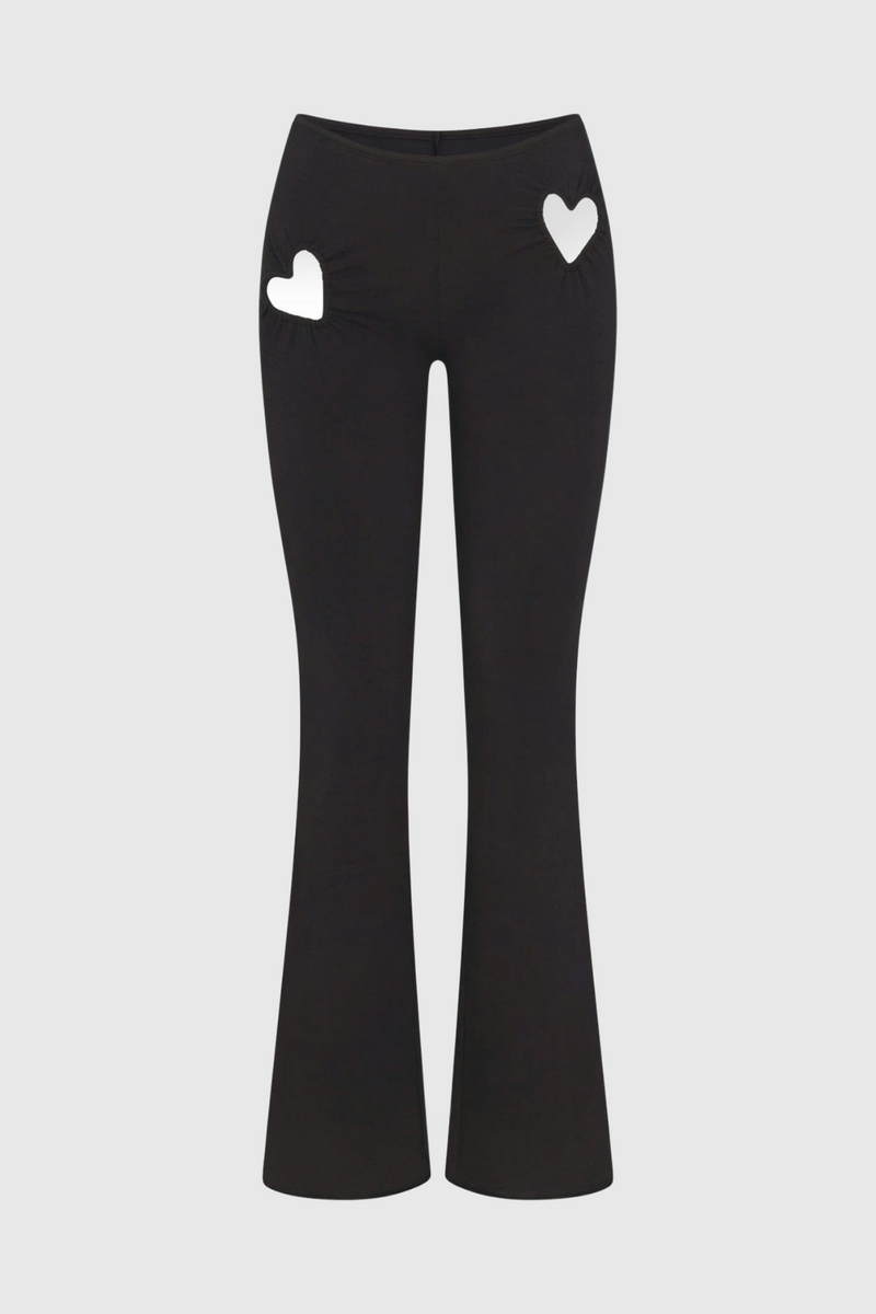 Effortlessly Elegant Top with a Timeless Design