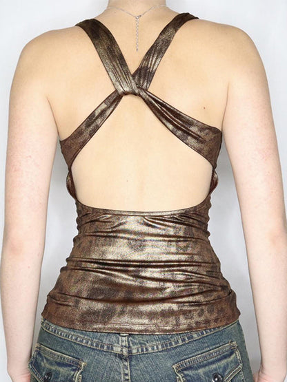Well Tailored Top with a Graceful Silhouette