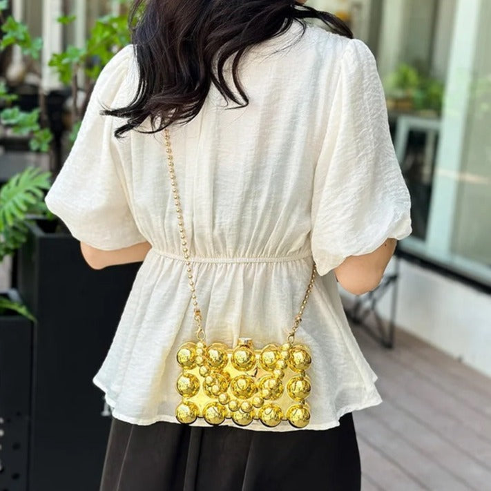 Beautifully Finished Bag in a Timeless Design