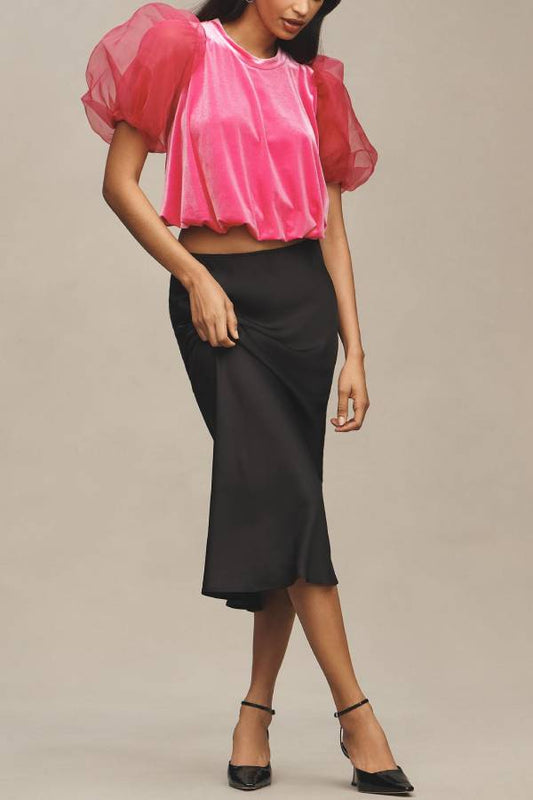 Beautifully Crafted Blouse in a Classic Style
