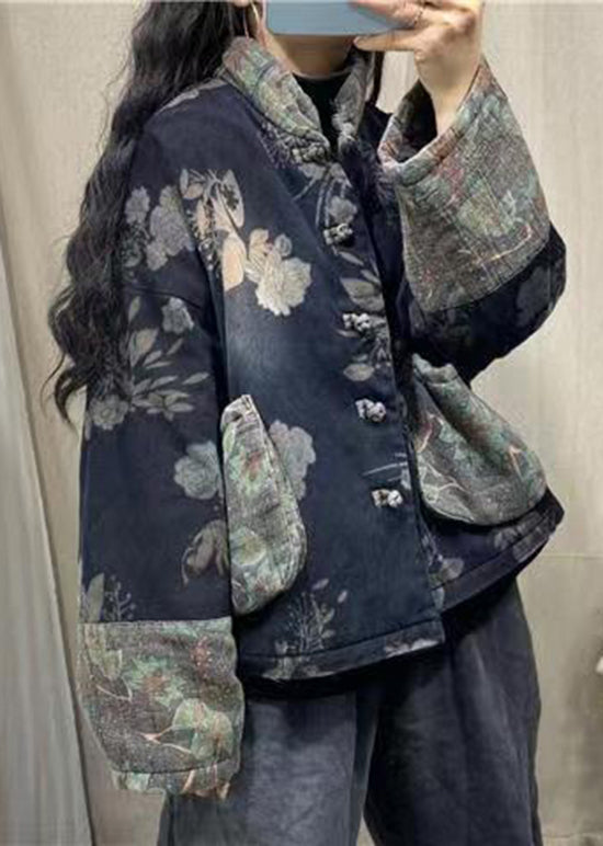 Gracefully Styled Jacket for Any Occasion