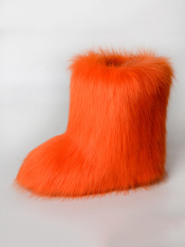 Effortlessly Elegant Boots with a Timeless Design