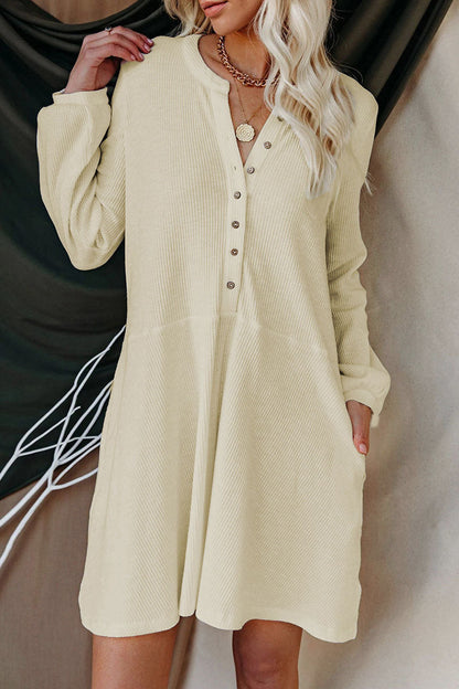 Sophisticated Dress with a Clean Classic Look