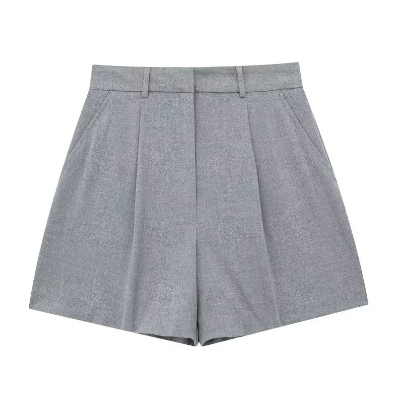 Sophisticated Garment with a Clean Classic Look