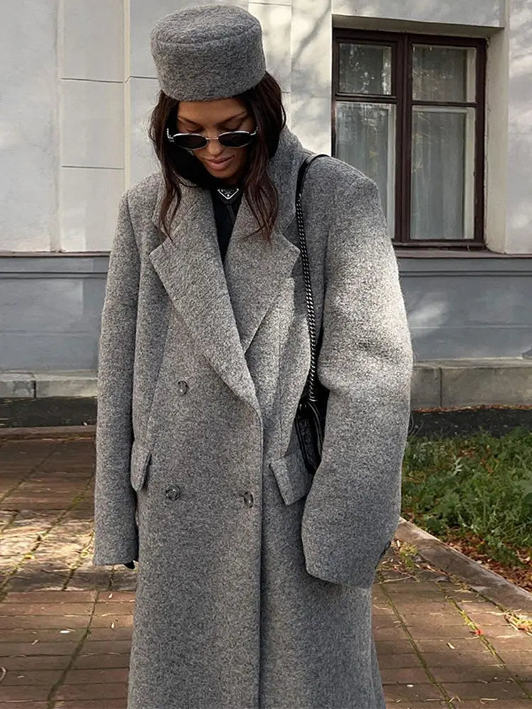 Classic Vintage & Enduringly Stylish Coat