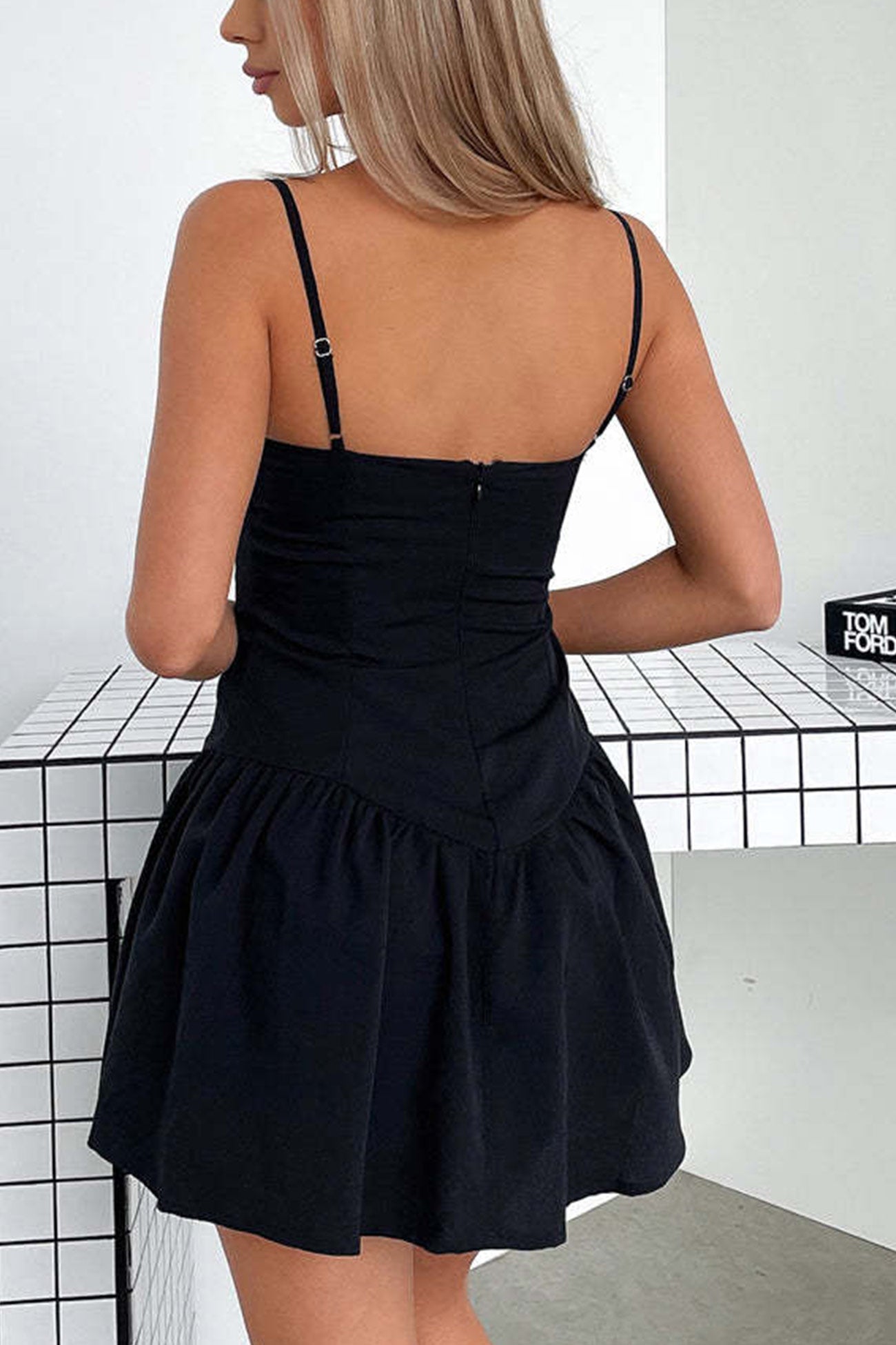 Sophisticated Dress with a Clean Classic Look