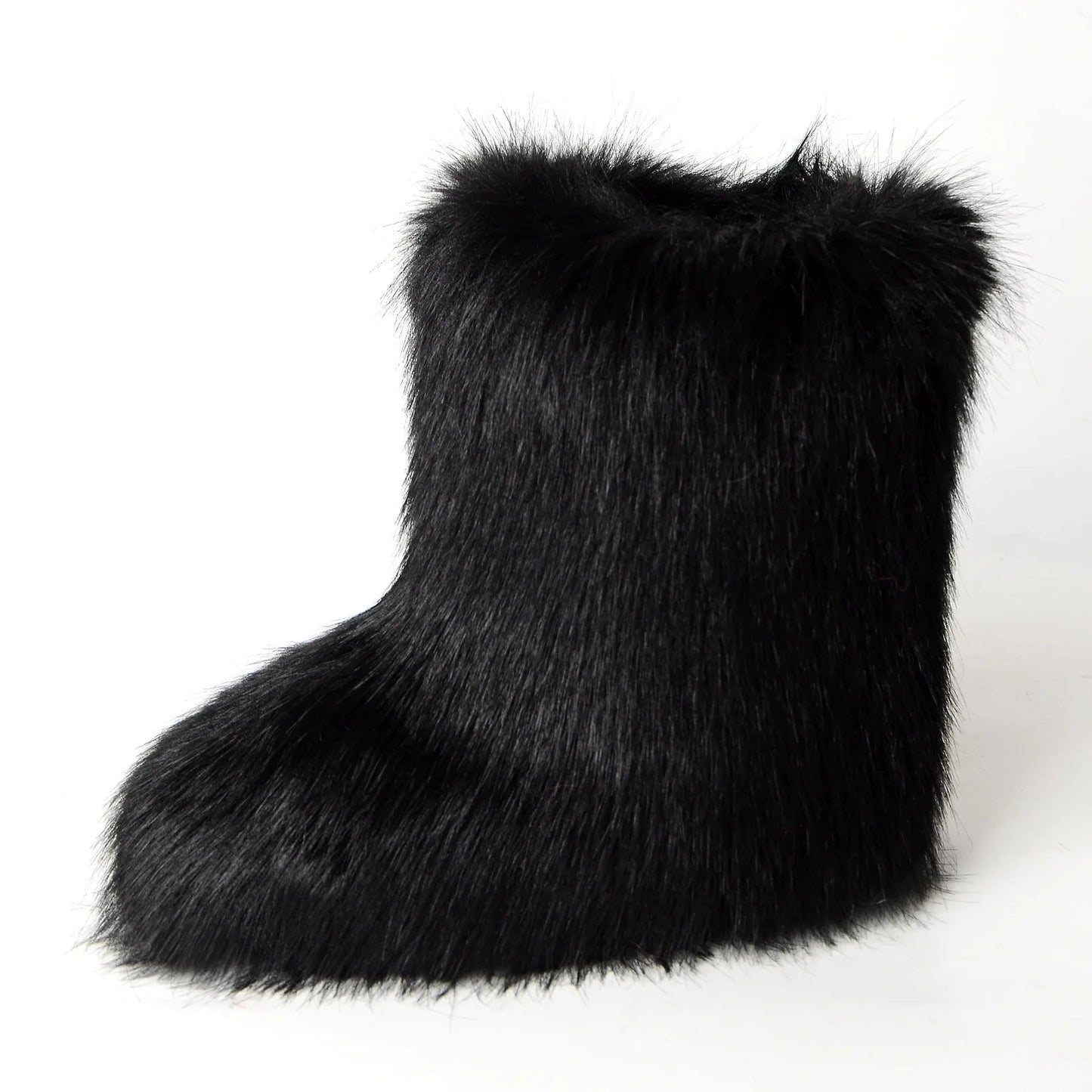Well Tailored Boots with a Graceful Silhouette
