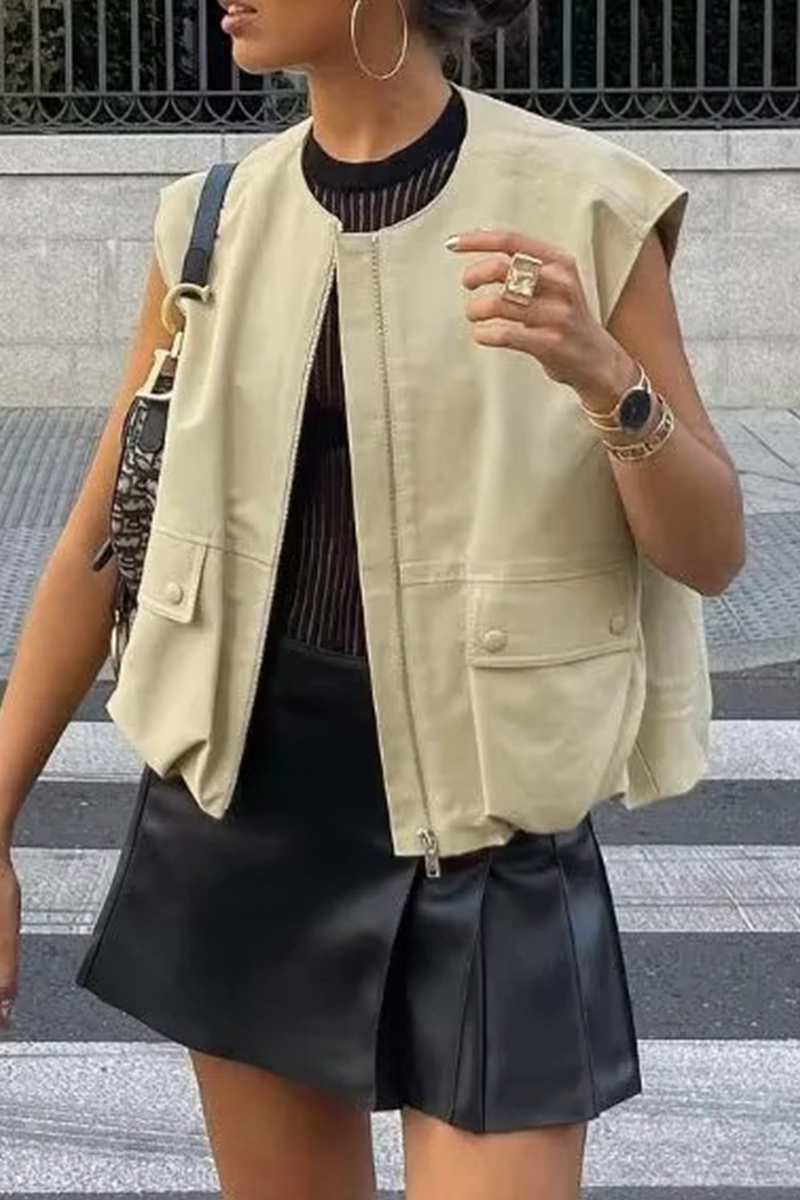Classic Vintage & Enduringly Stylish Coat