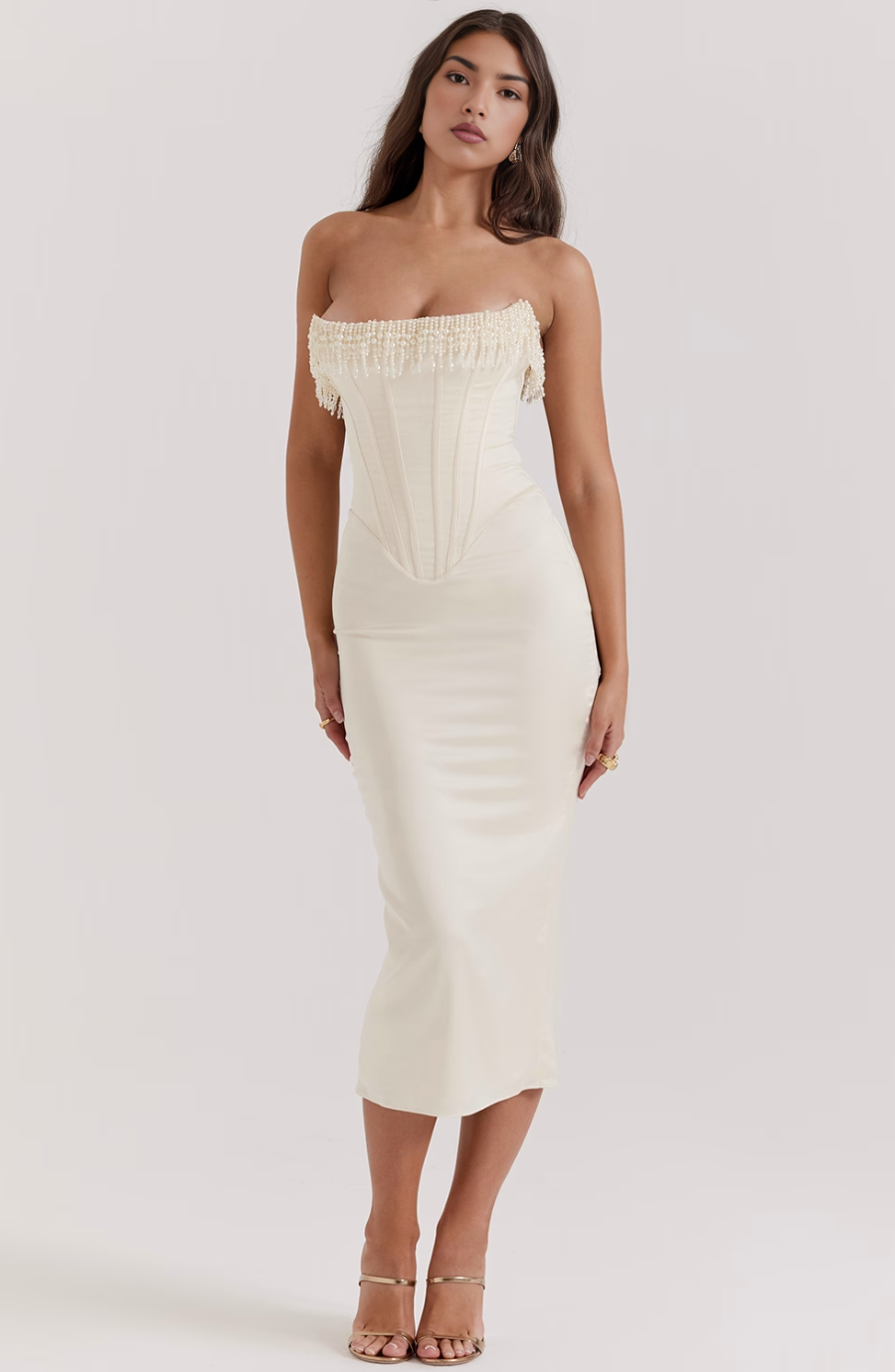 Beautifully Crafted Dress in a Classic Style