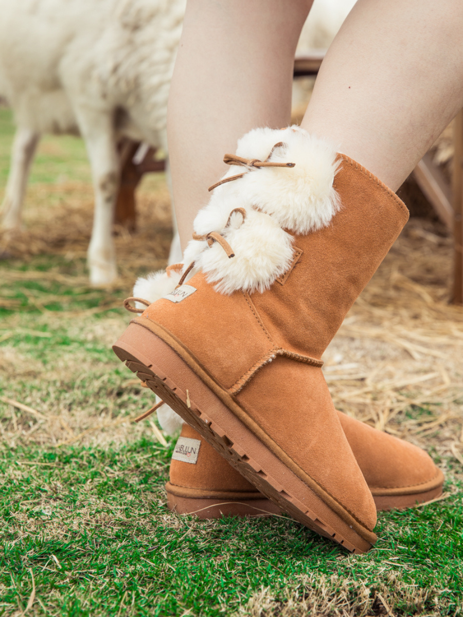 Polished Boots with an Effortless Classic Look