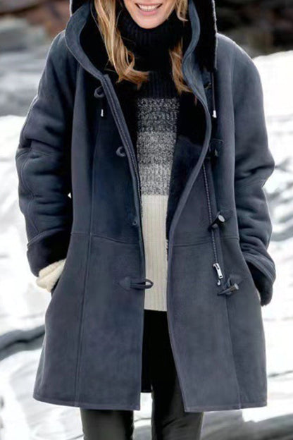 Effortlessly Elegant Garment with a Timeless Design