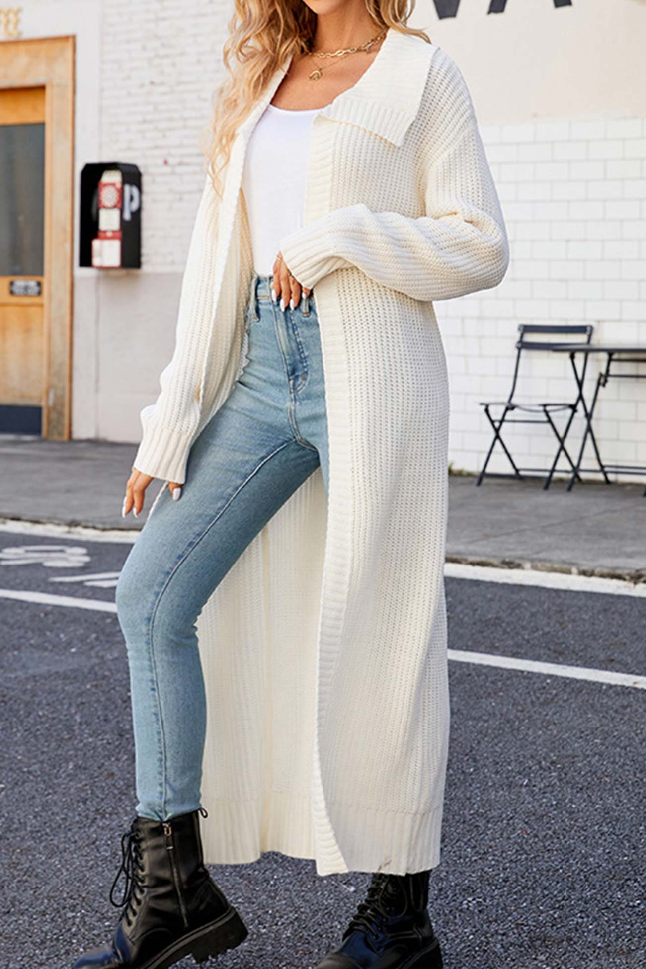 Classic Vintage Cardigan with a Flattering Fit