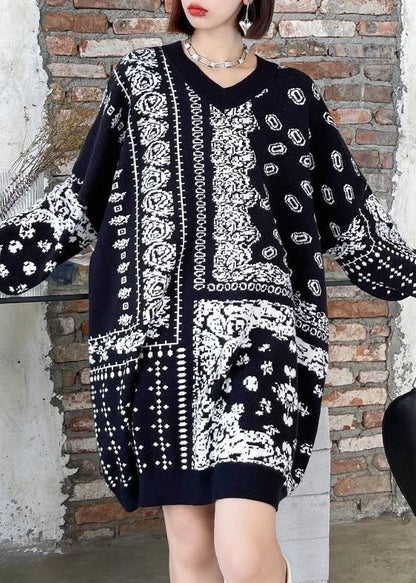 Gracefully Styled Sweater for Any Occasion