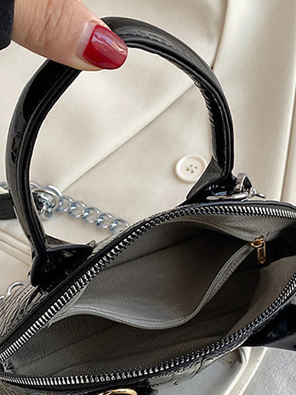 Beautifully Crafted Bag in a Classic Style