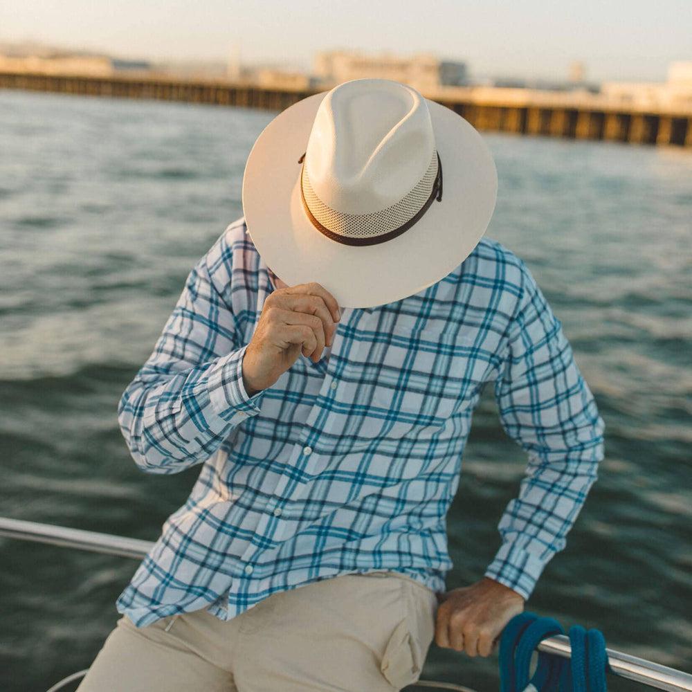 Effortlessly Elegant Garment with a Timeless Design
