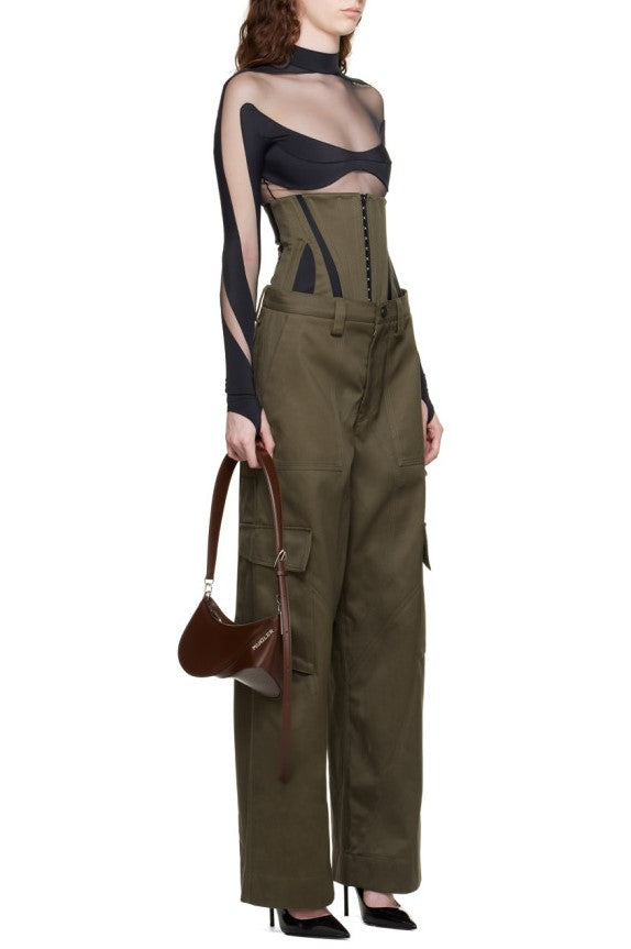 Beautifully Crafted Pants in a Classic Style