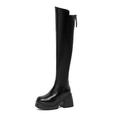 Effortlessly Elegant Boots with a Timeless Design