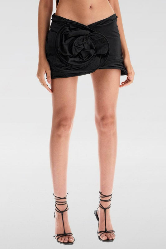 Polished Garment with an Effortless Classic Look