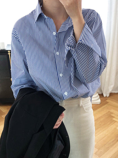Well Tailored Blouse with a Graceful Silhouette