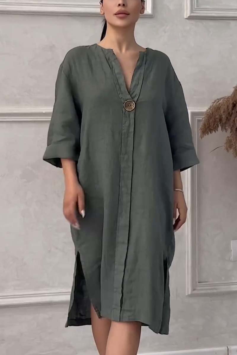 Sophisticated Dress with a Clean Classic Look