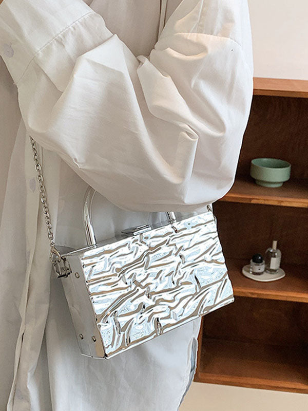 Elegantly Styled Bag for Everyday Wear