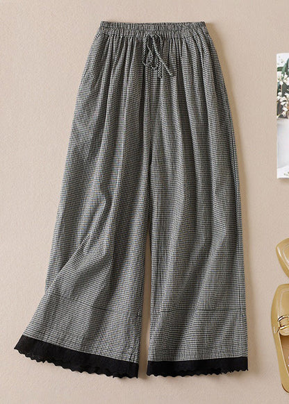 Well Tailored Pants with a Graceful Silhouette