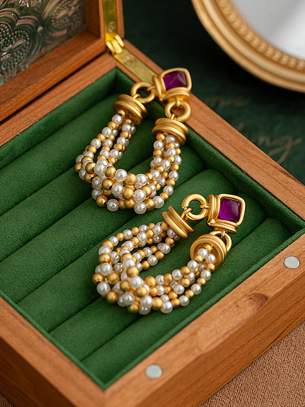 Gracefully Styled Garment for Any Occasion