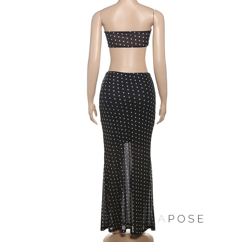 Classic Vintage Garment with a Flattering Fit