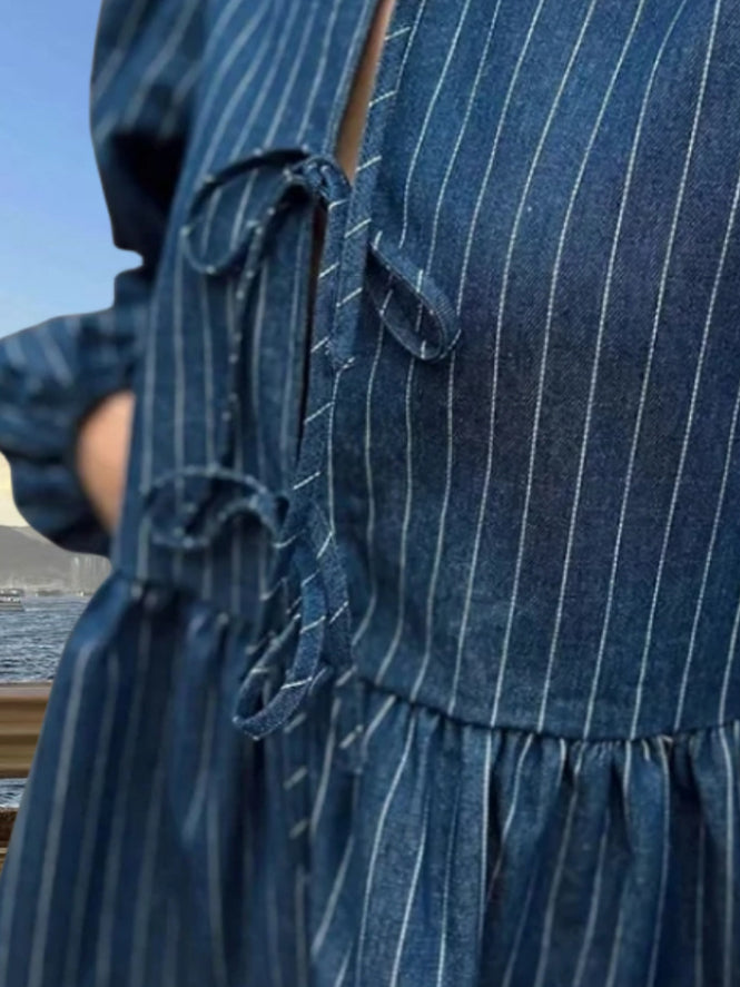 Effortlessly Elegant Top with a Timeless Design