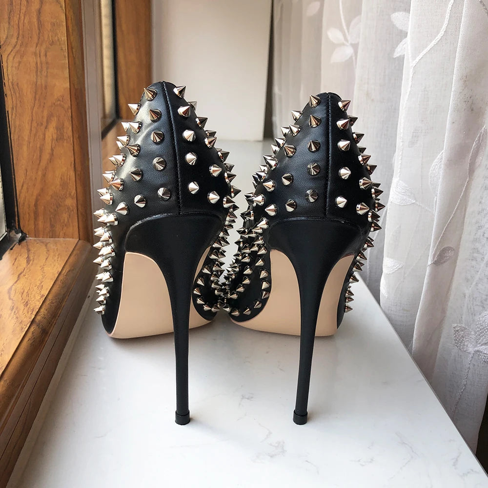 Gracefully Styled Heels for Any Occasion