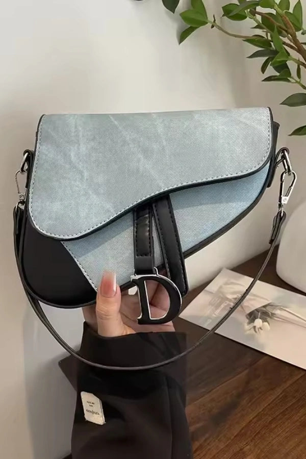 Beautifully Crafted Bag in a Classic Style