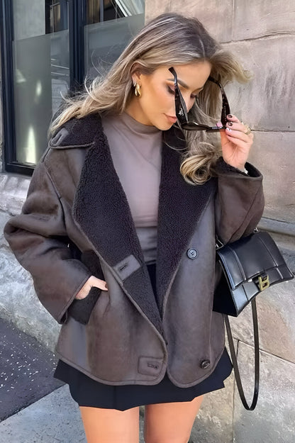 Polished Jacket with an Effortless Classic Look