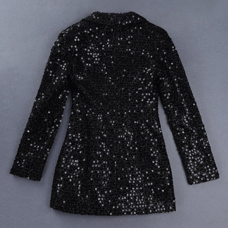 Sophisticated Garment with a Clean Classic Look