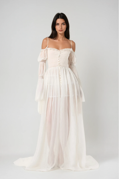 Beautifully Crafted Dress in a Classic Style