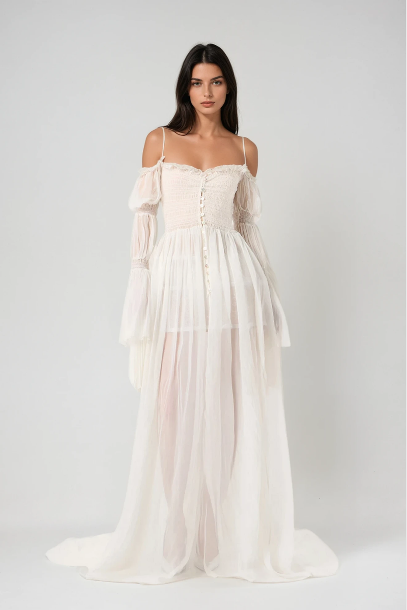 Beautifully Crafted Dress in a Classic Style