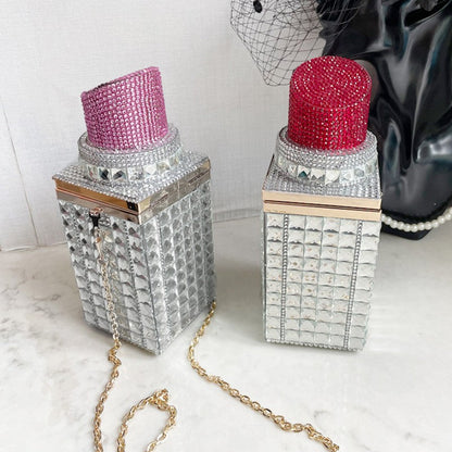 A Vintage Style Bag with Delicate Timeless Details