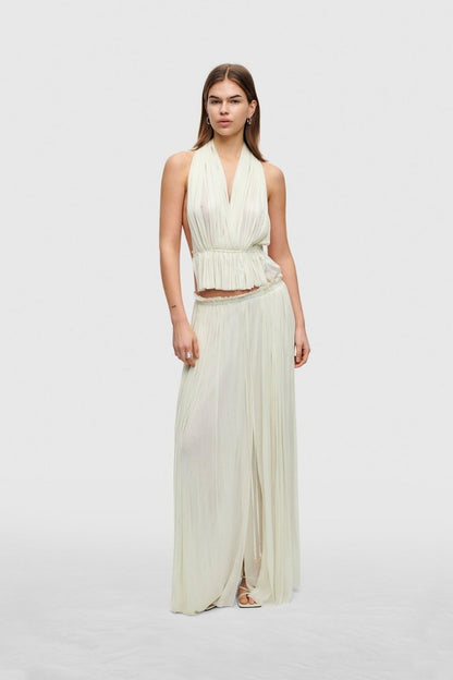 Polished Garment with an Effortless Classic Look
