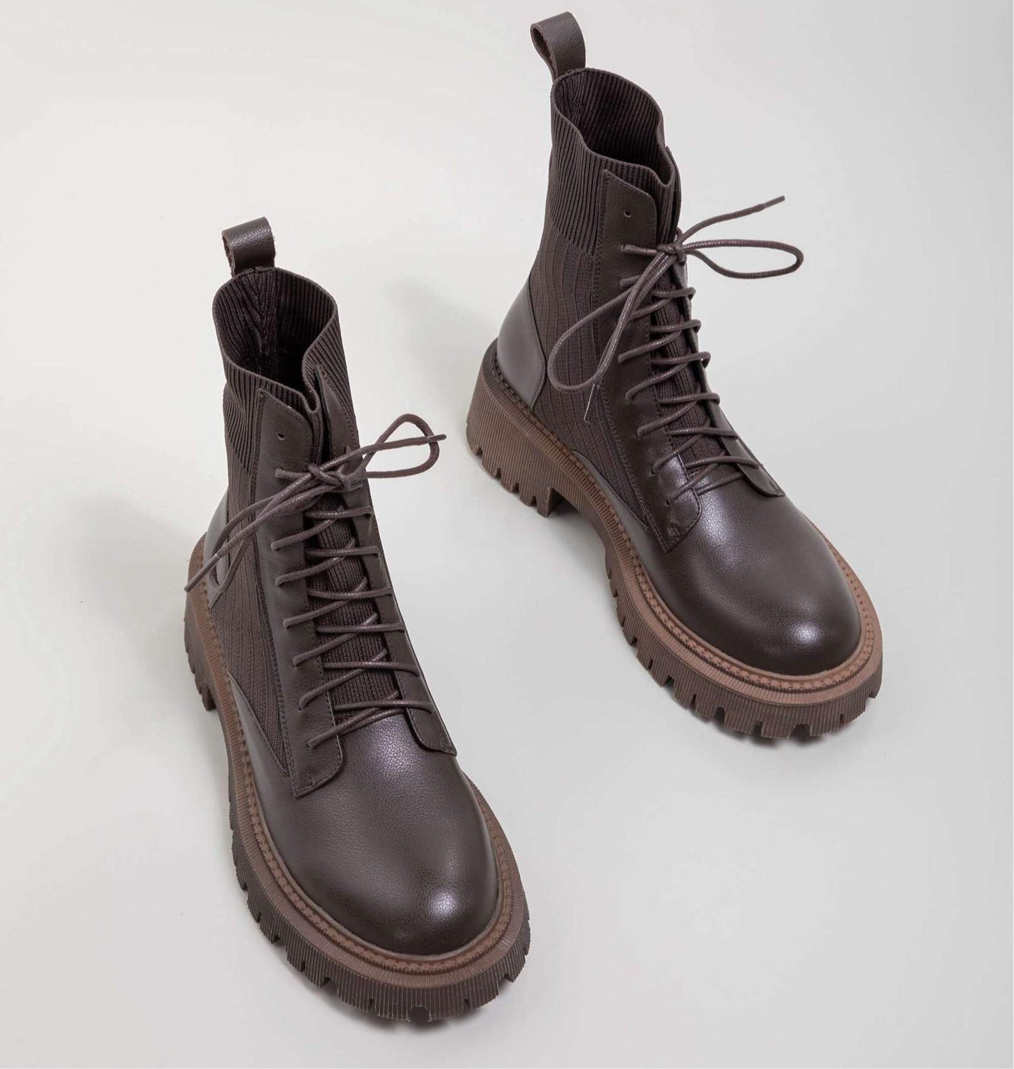 Elegantly Styled Boots for Everyday Wear