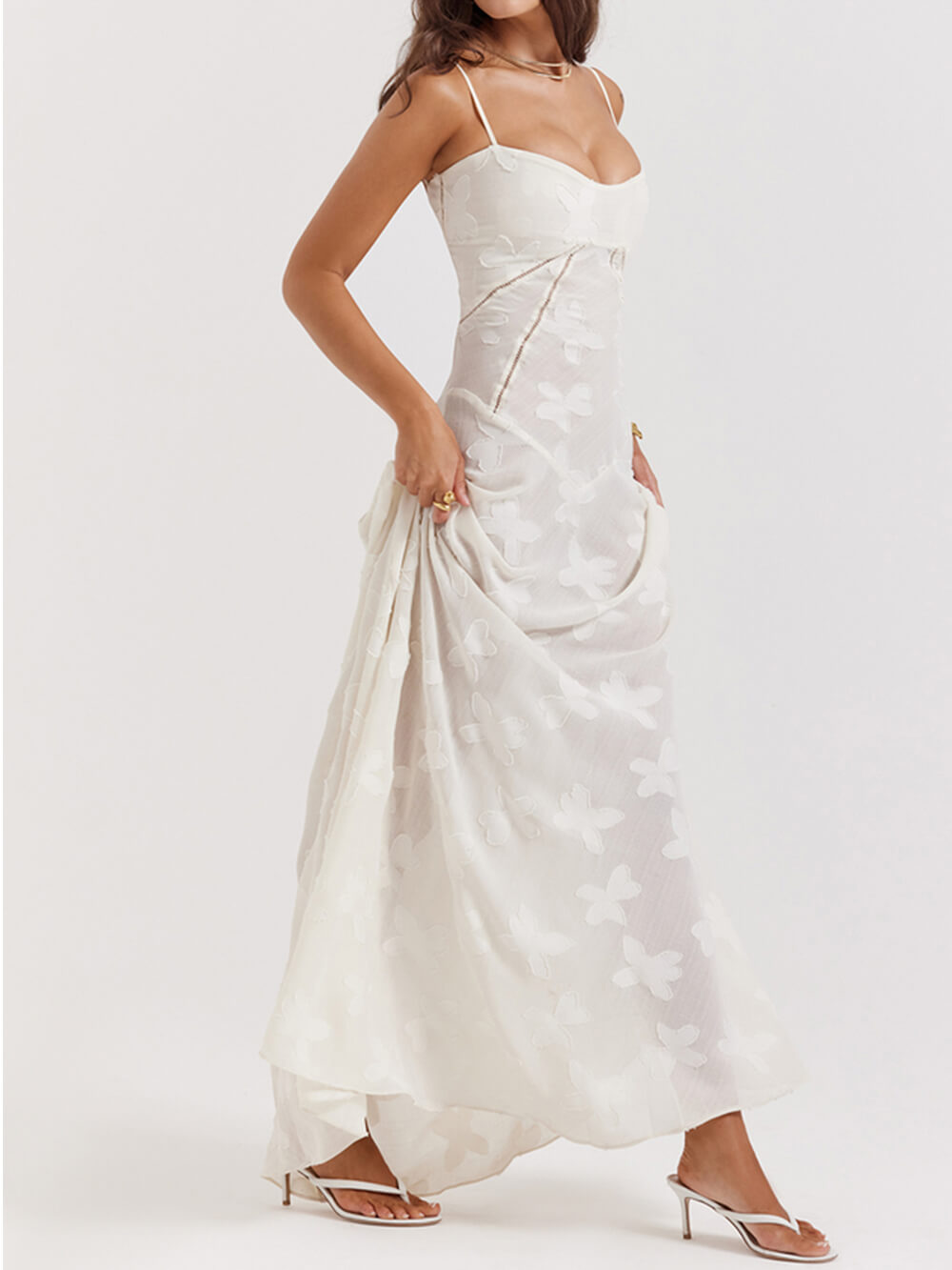 Beautifully Crafted Dress in a Classic Style